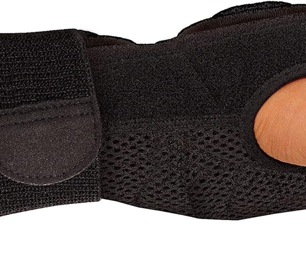 Medicine Adjustable Night Support Wrist Brace, For Sleeping, Arm Compression worn t or Right For Men and Women, Black, One Size Fits Most